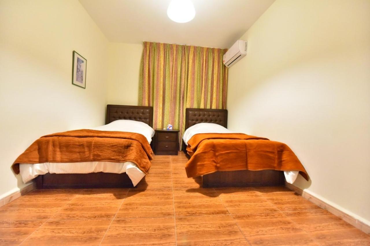 Al Farooq Hotel Apartments Amán Exterior foto